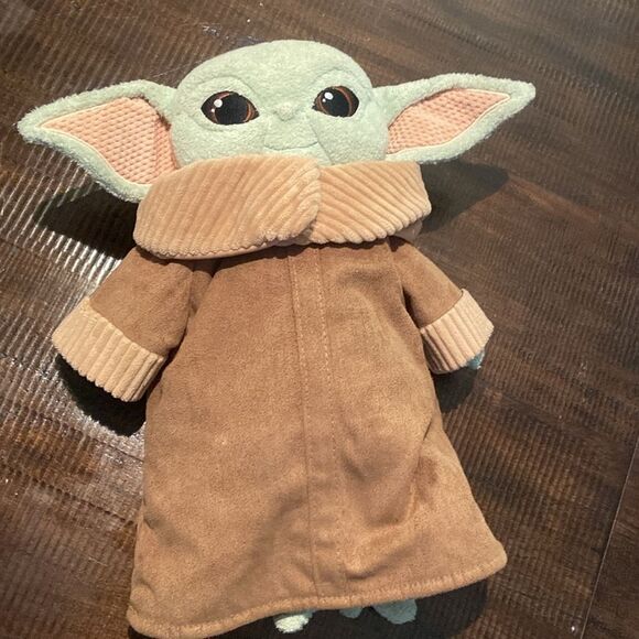 Scentsy Buddy The Mandalorian Star Wars Baby Yoda Plush w/ scent bag - Picture 3 of 8